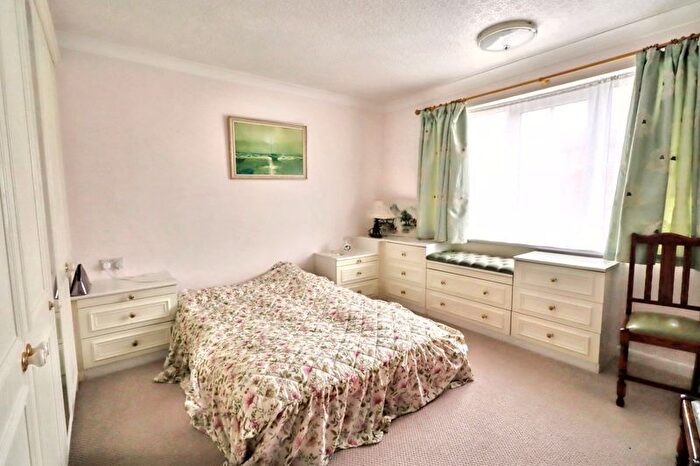 2 Bedroom Detached Bungalow For Sale In Rectory Road, Wivenhoe, Colchester, CO7