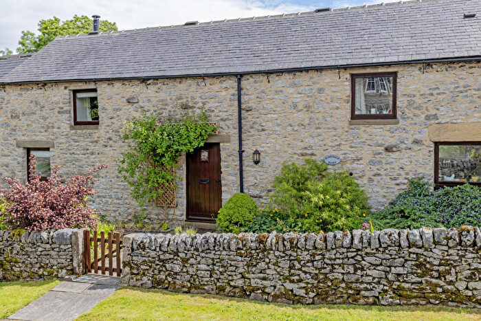 3 Bedroom Barn Conversion For Sale In Sheldon, Bakewell, DE45