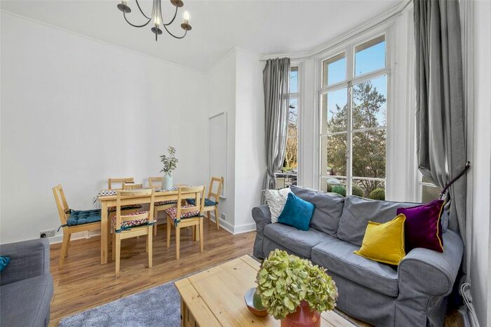2 Bedroom Flat To Rent In Talbot Road, London, W2