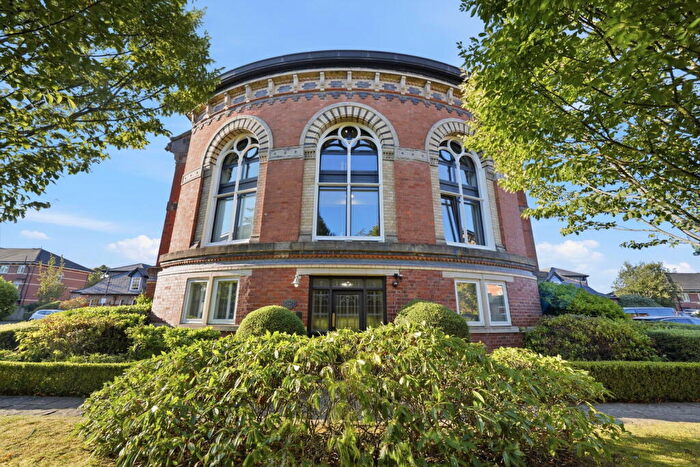 2 Bedroom Apartment For Sale In Balmoral House, Pavilion Way, Macclesfield, SK10