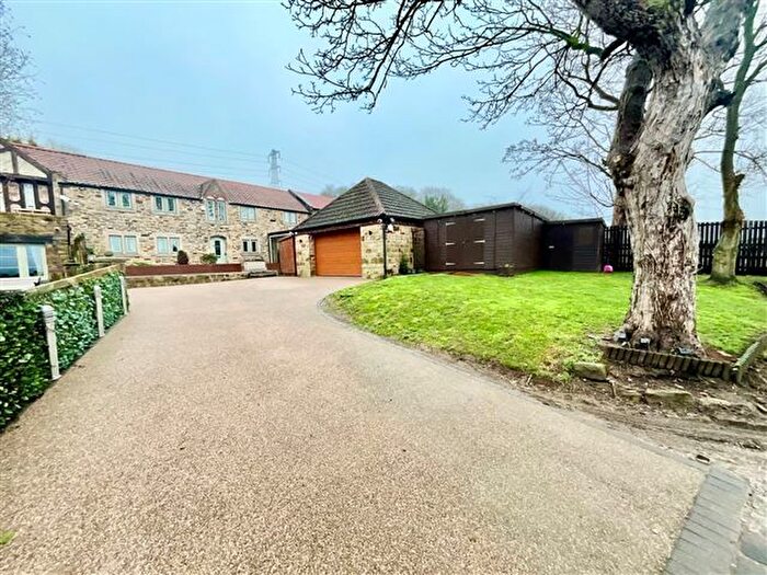 4 Bedroom Barn Conversion For Sale In Falconer Lane, Sheffield, Rotherham, S13