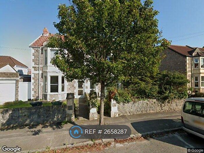 2 Bedroom Flat To Rent In Hatfield Road, Weston-Super-Mare, BS23