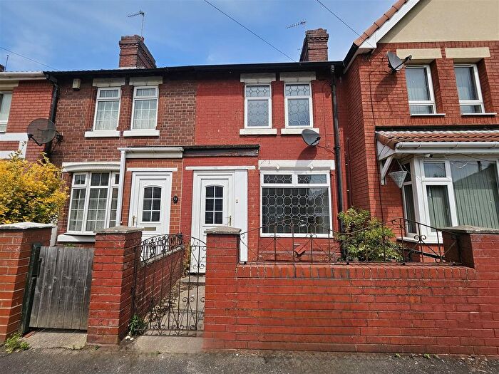 2 Bedroom Terraced House To Rent In Fisher Street, Bentley, DN5