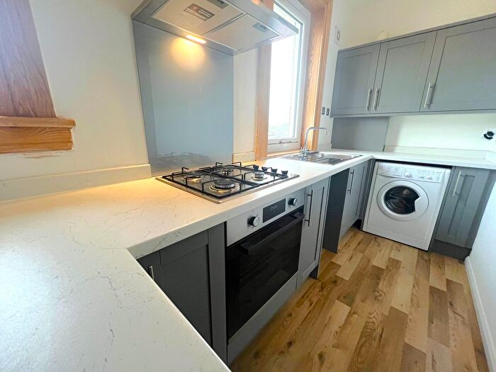 2 Bedroom Flat To Rent In Milrig Road, Rutherglen, Glasgow, G73