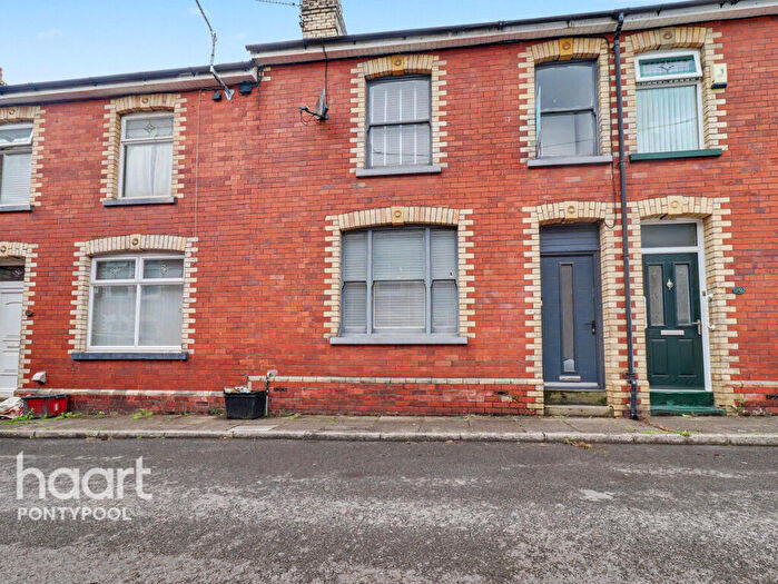 3 Bedroom Terraced House For Sale In Grove Place, Pontypool, NP4