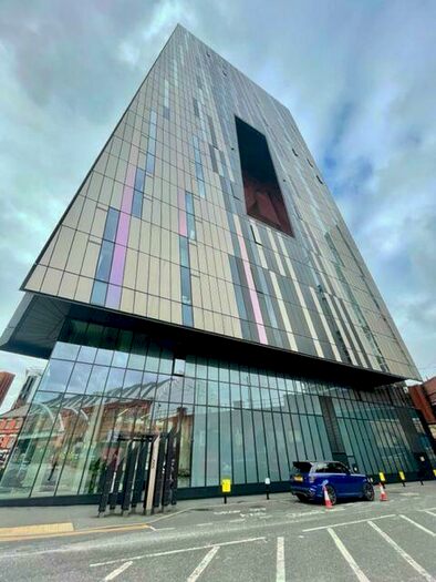 2 Bedroom Apartment To Rent In Axis Tower, Albion Wharf, Manchester, M1