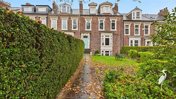 2 Bedroom Flat To Rent In Park Place East, Ashbrooke, Sunderland, SR2