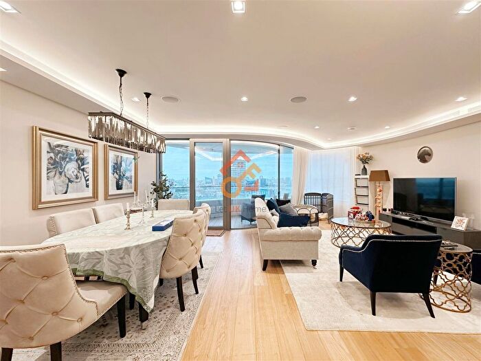 3 Bedroom Flat To Rent In Albert Embankment, London, SE1