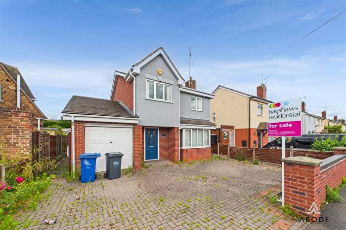 4 Bedroom House For Sale In St. Marys Drive, Horninglow, DE13