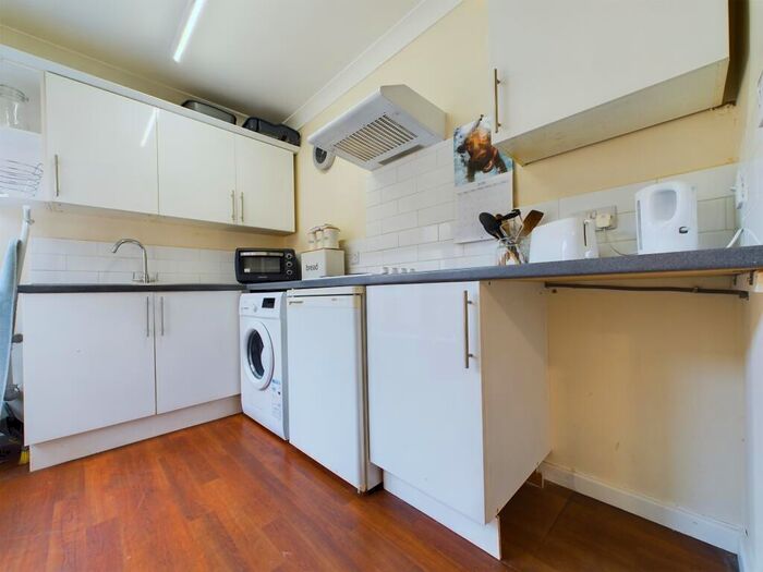 Studio To Rent In George Street, HU1