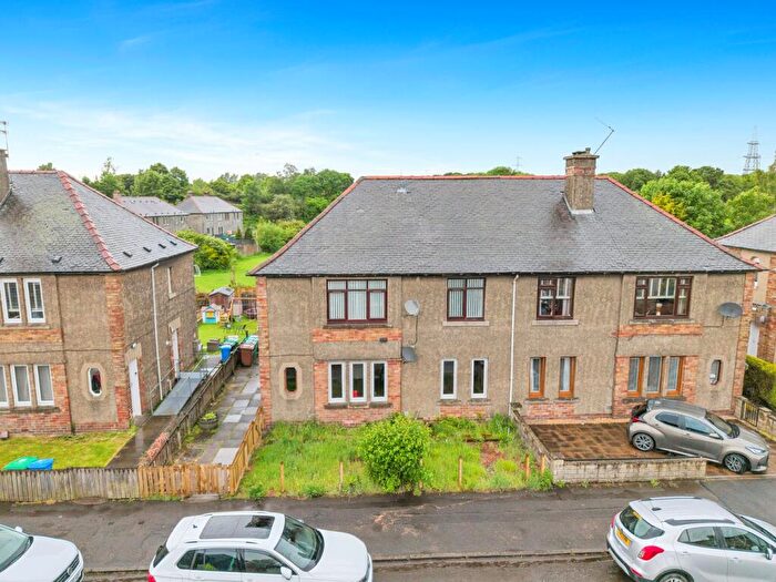 2 Bedroom Flat For Sale In Moncur Street, Townhill, Dunfermline, KY12