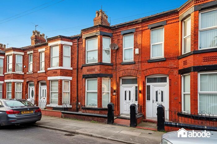 3 Bedroom Terraced House For Sale In Molyneux Road, Liverpool, L22