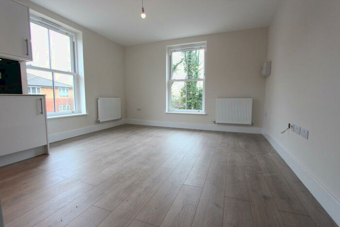 1 Bedroom Apartment To Rent In Blake House, Peel Street, Maidstone, ME14