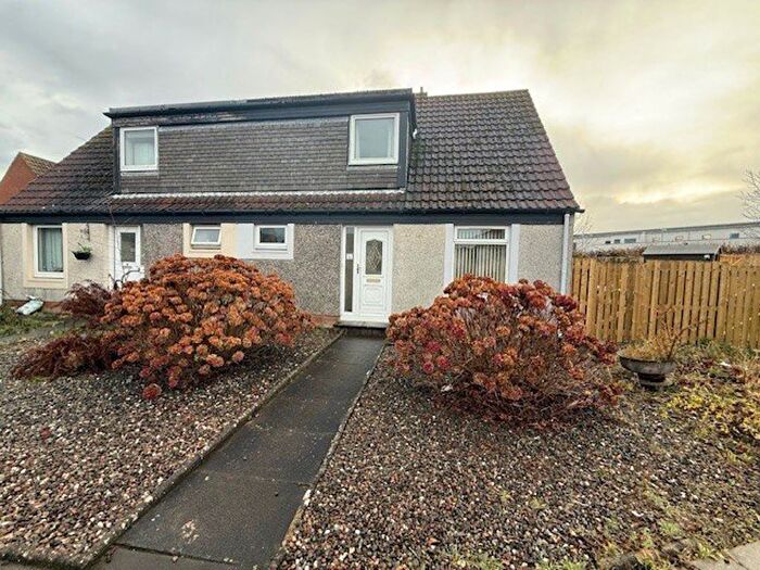 2 Bedroom Semi-Detached House To Rent In Lamberton Place, Fife, KY16