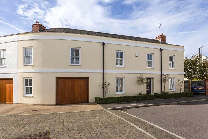 4 Bedroom Semi Detached House For Sale In Station Close, Cheltenham, Gloucestershire, GL53