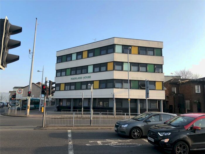 Houses for sale & to rent in L20 5EA, Croxteth Road, Litherland Bootle