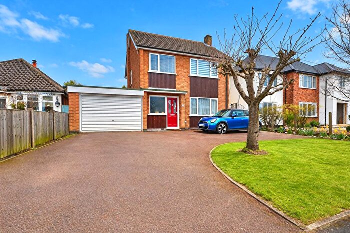 3 Bedroom Detached House For Sale In The Fairway, Burbage, Hinckley, LE10