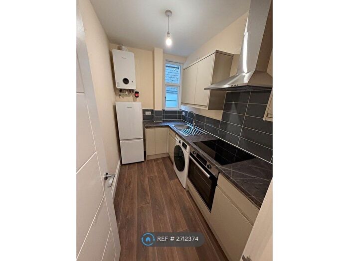 1 Bedroom Flat To Rent In Woodland Road, Bristol, BS8