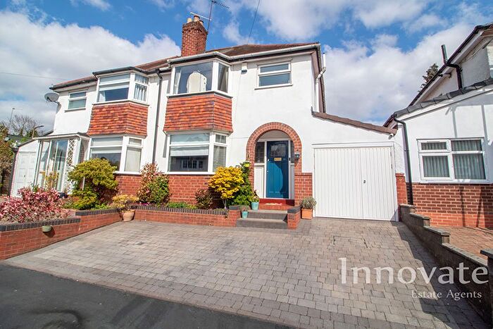 3 Bedroom Semi Detached House For Sale In Sunnybank Road, Oldbury, B68