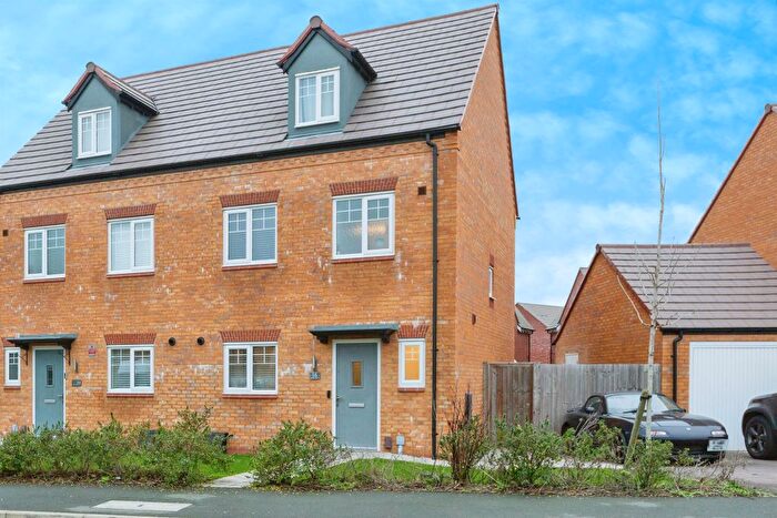 4 Bedroom Semi-Detached House For Sale In Springbrook Road, Nuneaton, CV11