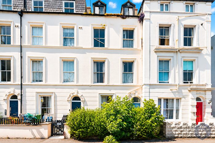 2 Bedroom Terraced House For Sale In Rosedene Flats West Square, Scarborough, YO11