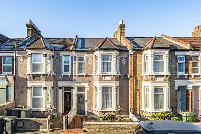 3 Bedroom Terraced House For Sale In Laleham Road, London, SE6
