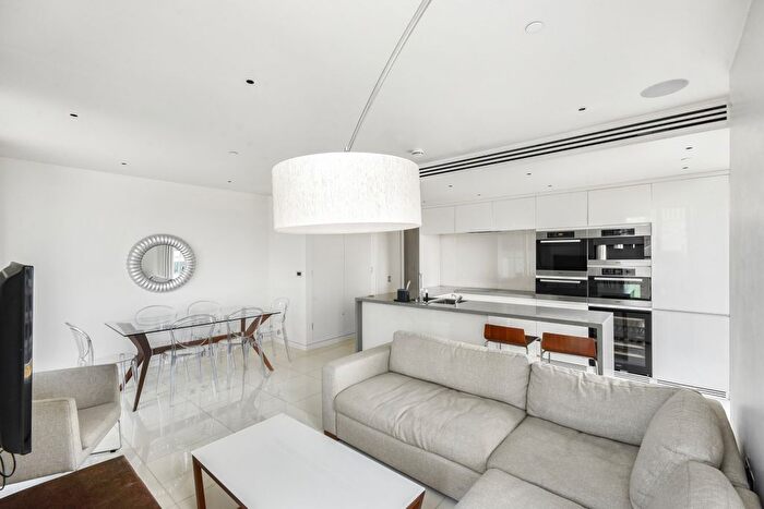 2 Bedroom Flat For Sale In Moor Lane, London, EC2Y