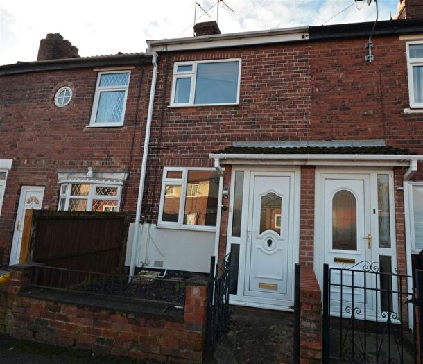 2 Bedroom Terraced House To Rent In Carleton View, Pontefract, WF8