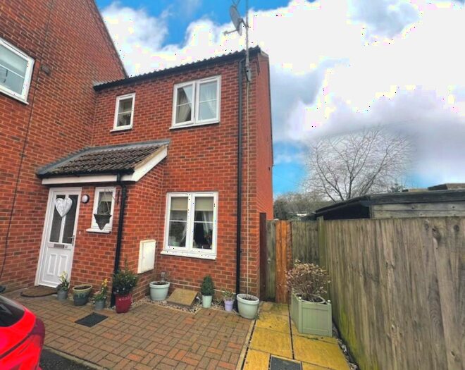 2 Bedroom House To Rent In Whitsands Mews, Swaffham, PE37