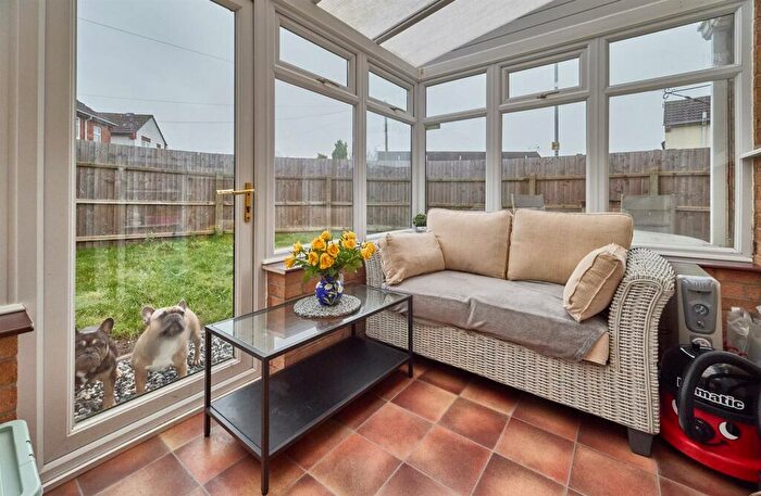2 Bedroom Semi-Detached House For Sale In Woodbank, Burbage, LE10