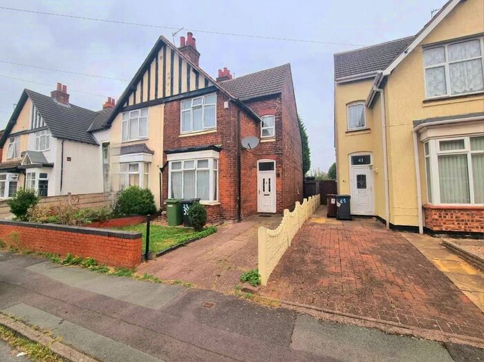 3 Bedroom Semi-Detached House To Rent In Bolton Road, Wolverhampton, West Midlands, WV11