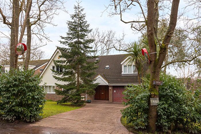 4 Bedroom Detached House For Sale In St. Leonards Hill, Windsor, SL4