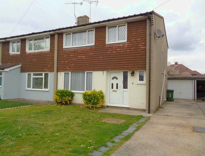 3 Bedroom Semi-Detached House To Rent In Fairholme Drive, Yapton, Arundel West Sussex, BN18