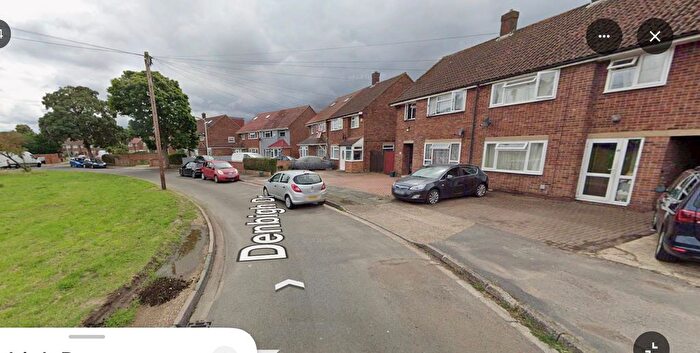 Studio To Rent In Denbigh Drive, Hayes, UB3