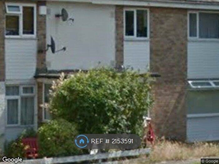 2 Bedroom Maisonette To Rent In Mowbray Drive, Tilehurst, Reading, RG30