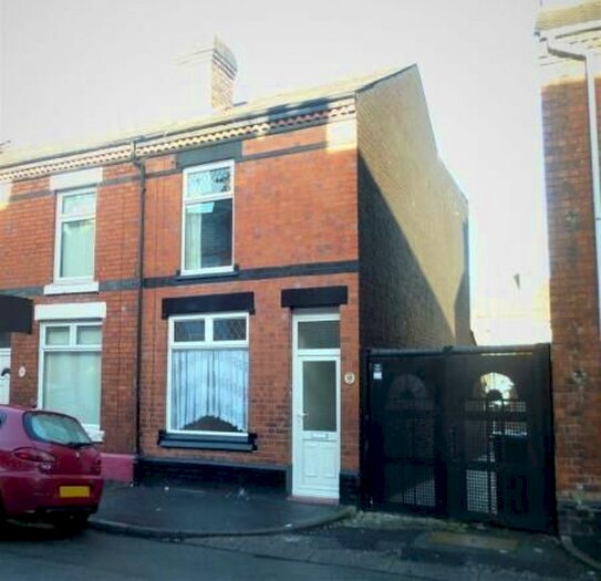 2 Bedroom Terraced House To Rent In Maxwell Street, Crewe, CW2