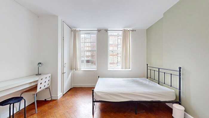 4 Bedroom Flat To Rent In Sumner Street, London, SE1