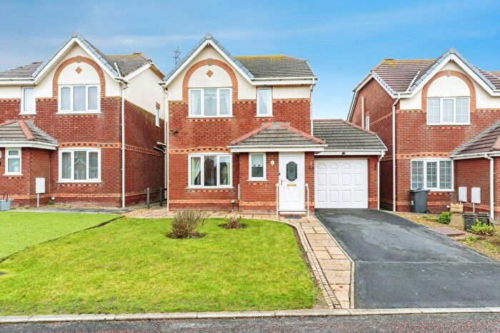3 Bedroom Detached House For Sale In Ocean Way, Thornton-Cleveleys, FY5