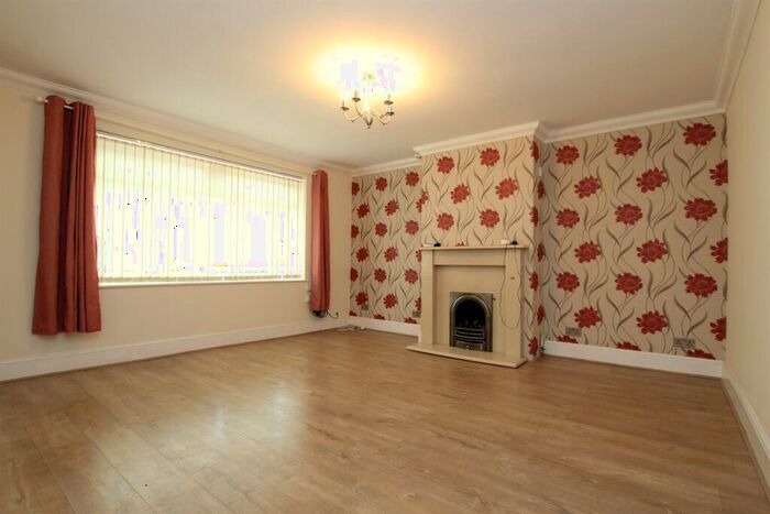 3 Bedroom Terraced House To Rent In Havenwood Rise, Clifton, NG11