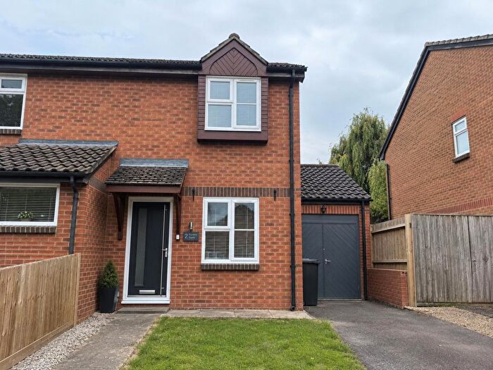 2 Bedroom Semi Detached House To Rent In Ravens Dane Close, Downswood, Maidstone, ME15