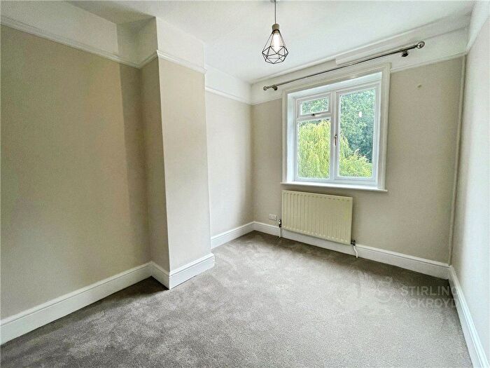 4 Bedroom Semi-Detached House To Rent In New Road, Ascot, SL5