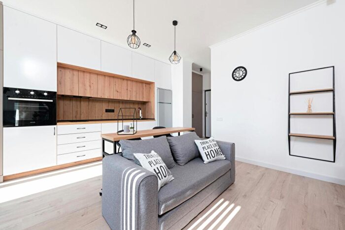 1 Bedroom Apartment For Sale In Central Leeds, LS11
