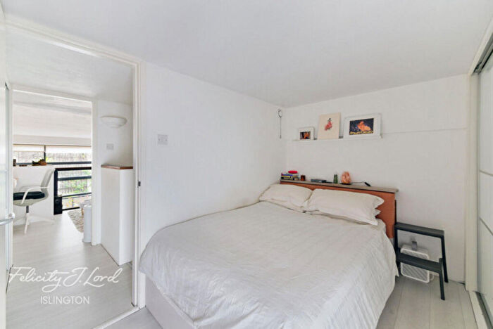 2 Bedroom Apartment For Sale In Citygate House, N1 - Photo 10