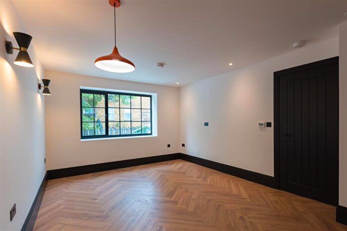 2 Bedroom Flat To Rent In Hibernia Street, Ramsgate, CT11