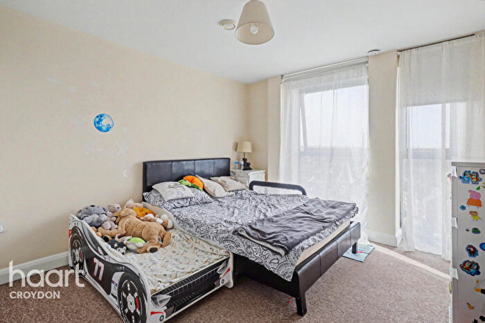 1 Bedroom Flat For Sale In London Road, Croydon, CR0