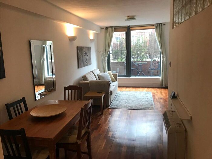 2 Bedroom Flat For Sale In Stowell Street, Liverpool, Merseyside, L7