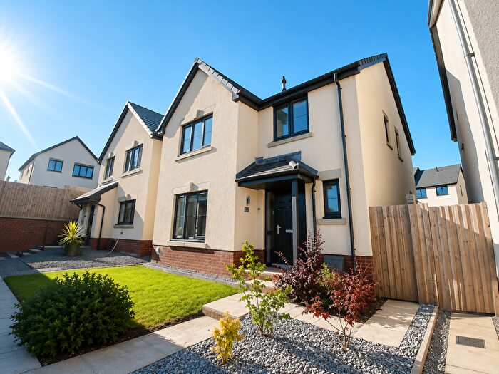 3 Bedroom Detached House For Sale In Heol Y Glowyr, Bridgend, CF32