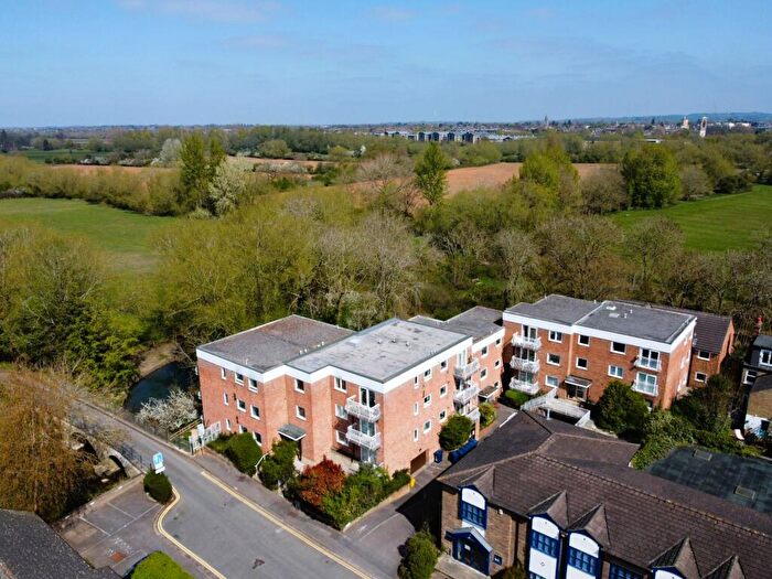 2 Bedroom Apartment For Sale In Binsey Lane, Oxford, OX2