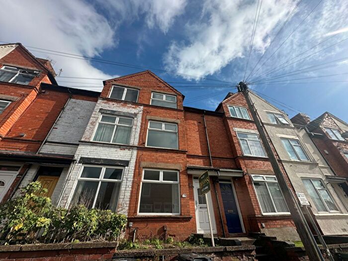 3 Bedroom Property To Rent In Marsden Road, Redditch, B98