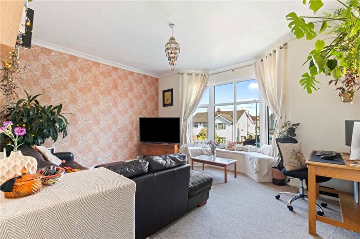 1 Bedroom Flat For Sale In Victoria Drive, Bognor Regis, PO21